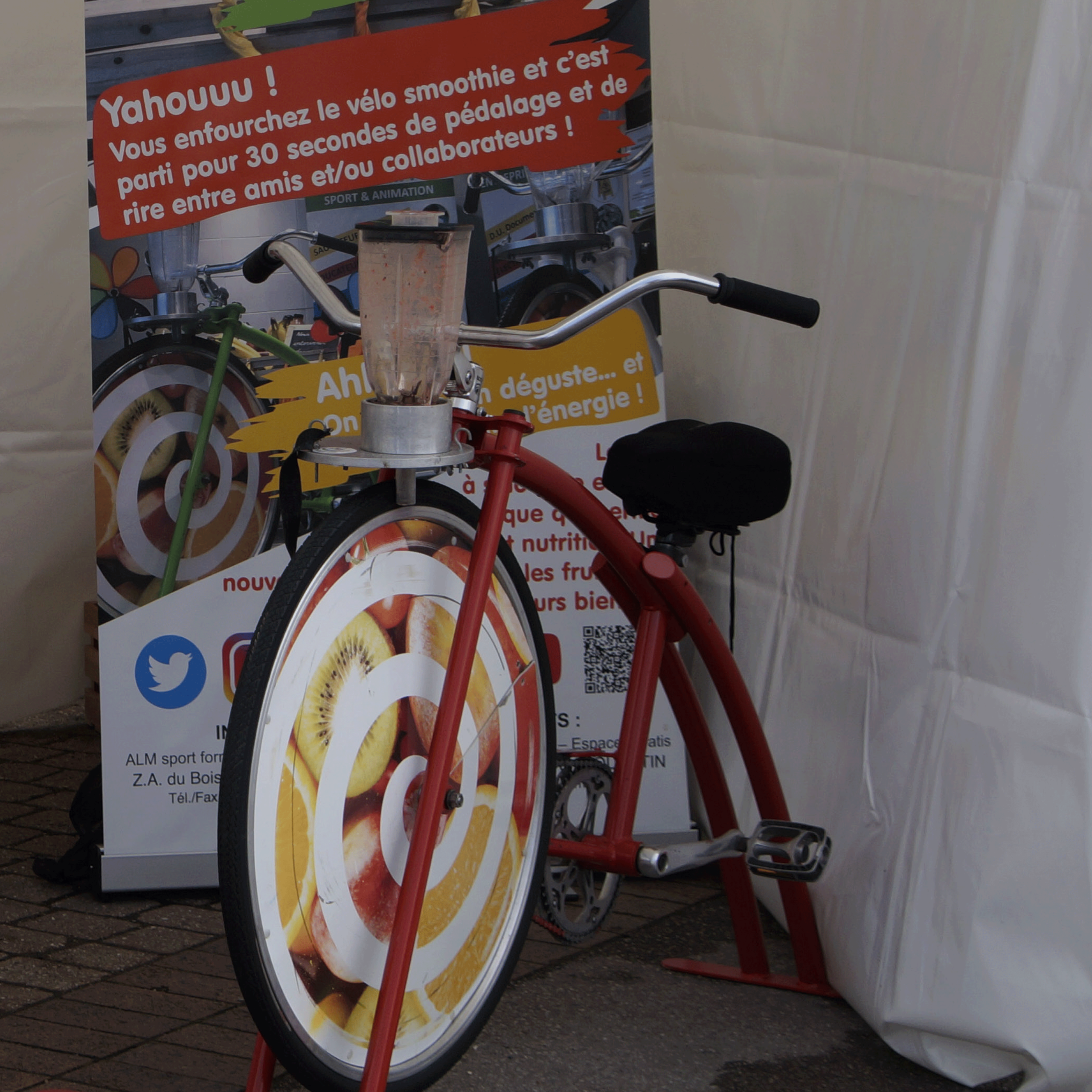 photos-animations_10 vélo-smoothie<br />